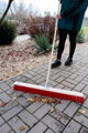 Cestárska metla s násadou Strend InDust 800 mm