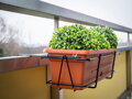 Kovový držiak BUMETA Extra strong na kvetináč, nastaviteľná šírka, 60 cm 4 detail