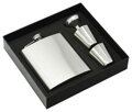 Ploskačka MagicHome, sada, 2x30ml štamperlíky, lievik, nerez, darčekové balenie 10 detail