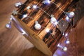 Vianočné osvetlenie na stromček reťaz Ball, 20 LED studená biela, s guľami a vločkami, strieborná, 2xAA, jednoduché svietenie, osvetlenie, L-1,9 m 2 detail