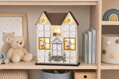 Dekorácia MagicHome Vianoce, Adventný kalendár Domček, drevený, 8xLED, teplá biela, 2xAAA, IP20, 26x7x32 cm