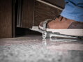 Zdvihák Strend Pro DL124, dosiek a dverí 9 detail