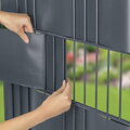 Krycia páska na plotové panely 190 mm x 35m, antracit, s 20 klipsami, RAL7016 2 detail