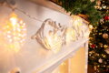 Reťaz MagicHome Vianoce Pine, 10 LED teplá biela, so šiškami, 2xAA, jednoduché svietenie, osvetlenie, L-1,35 m, 1, náradie